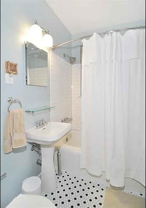 3635 Johnson Ave - Photo 4 of 9