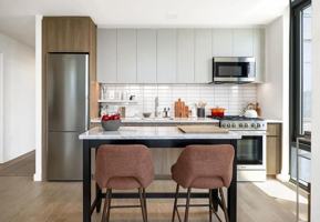 featured image of 5 Lincoln Ave