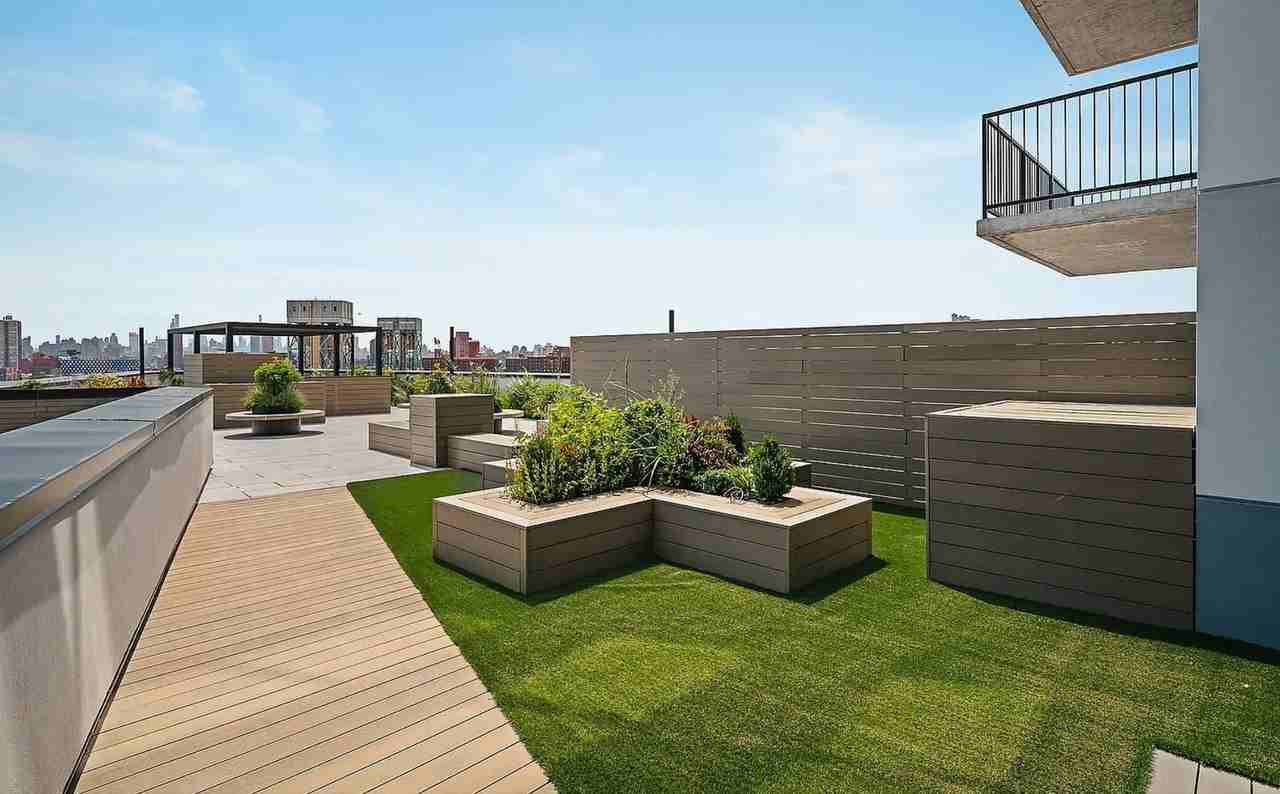261 Grand Concourse - Photo 7 of 13