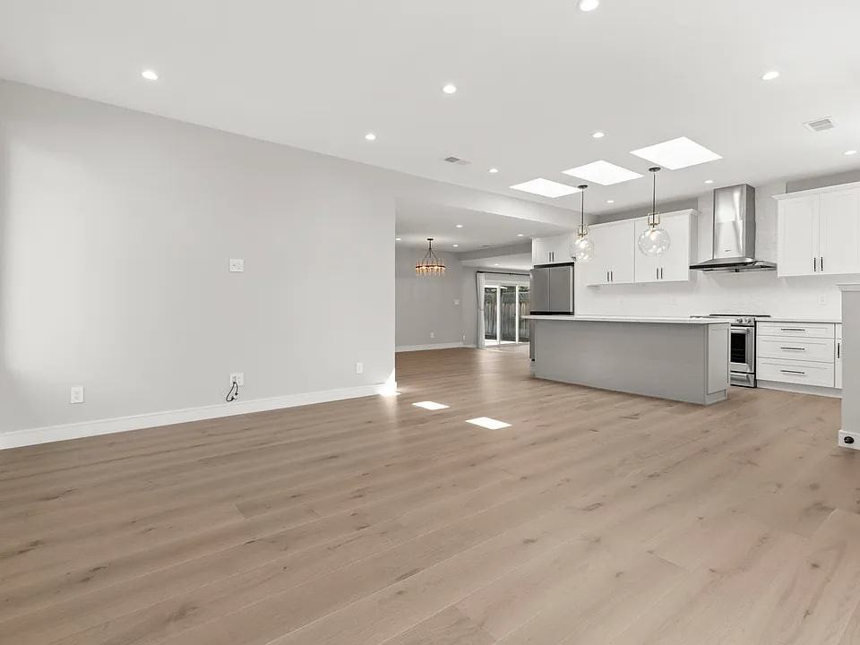 3453 Wheeling Dr - Photo 4 of 5