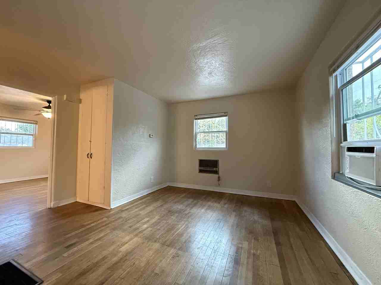 902 11Th St Nw - Photo 5 of 16