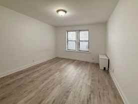 3820 Parsons Blvd - Photo 1 of 1