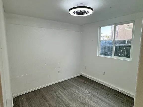 8136 Dodie St #D - Photo 3 of 10