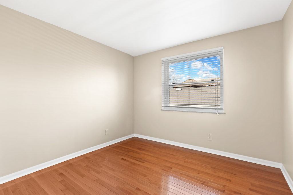 69 N 20th St #H - Photo 7 of 13