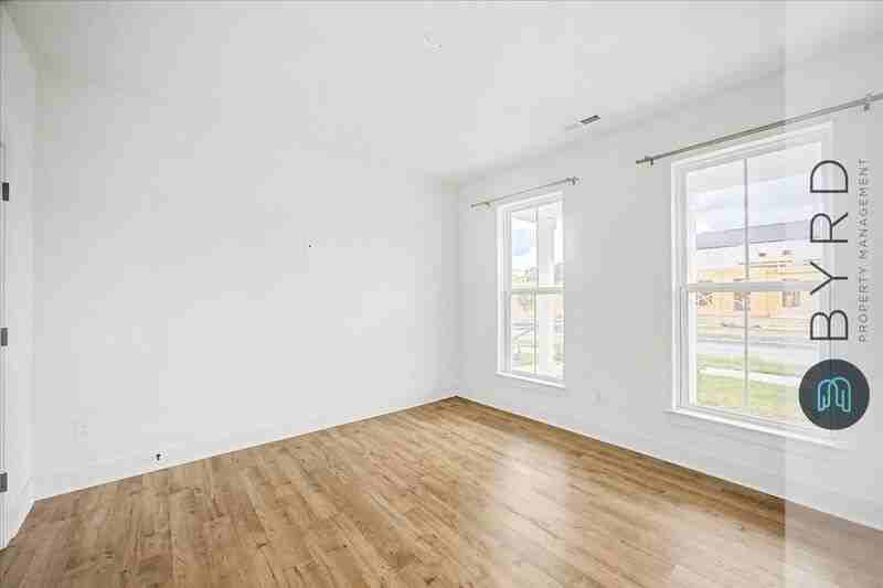 15326 Oasis Sun Way - Photo 5 of 40