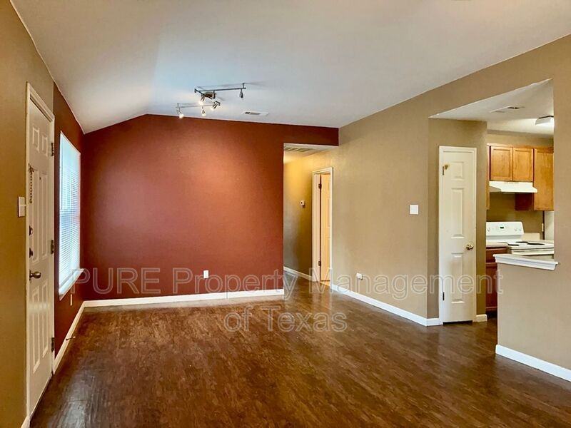 8605 Talyne Chaise Cir #A - Photo 5 of 19