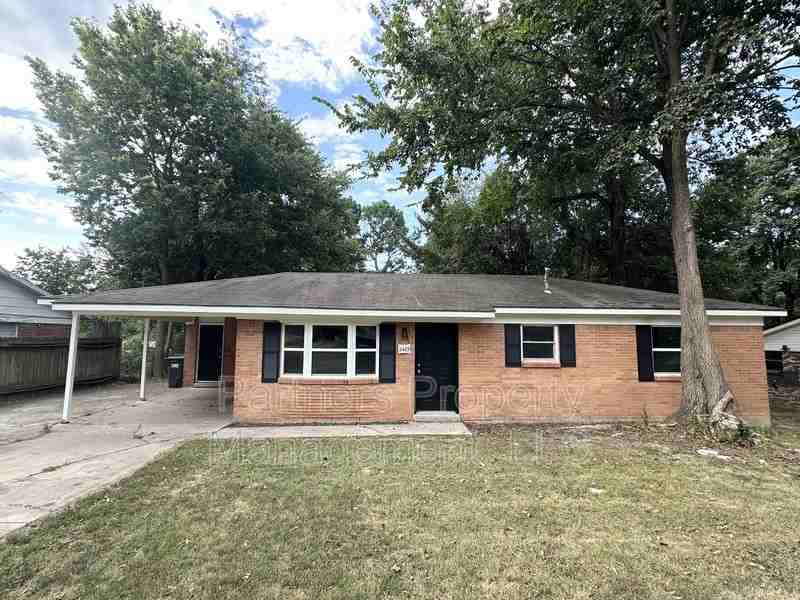 2409 Cottonwood Pl - Photo 2 of 16