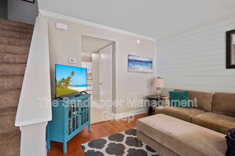507 Stinson Dr #B3 - Photo 4 of 14
