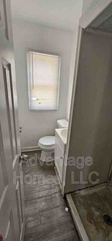 1015 N Scott Ave #5BACK - Photo 6 of 39