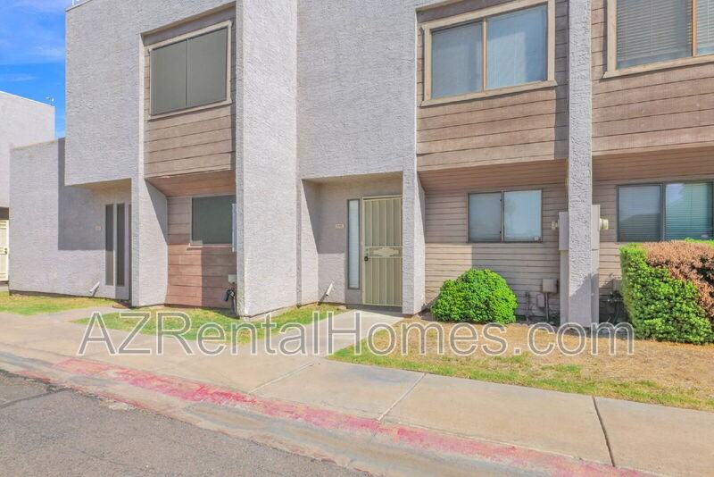 615 W 13th St - Photo 3 of 25