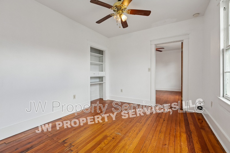 320 N Olympia St - Photo 7 of 10