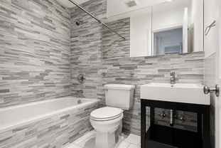 119 Mulberry St #4R - Photo 1 of 1