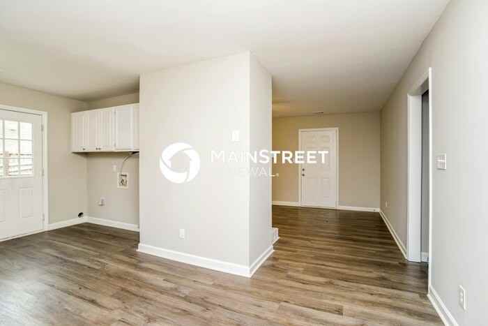 4417 Westcreek Ct - Photo 4 of 15