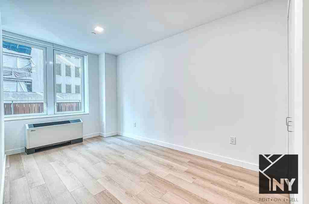 Broad St #2617 - Photo 2 of 7