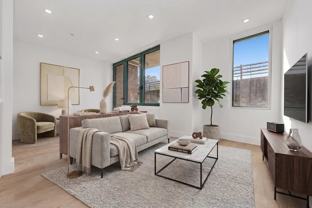 3645 31st St #5H - Photo 1 of 1