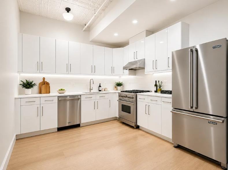 535 Broadway #3D - Photo 2 of 7