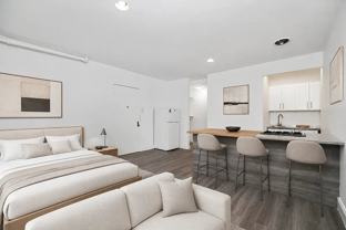 318 W 14th St #1C - Photo 1 of 1
