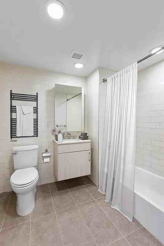 3157 31st St #208 - Photo 6 of 6