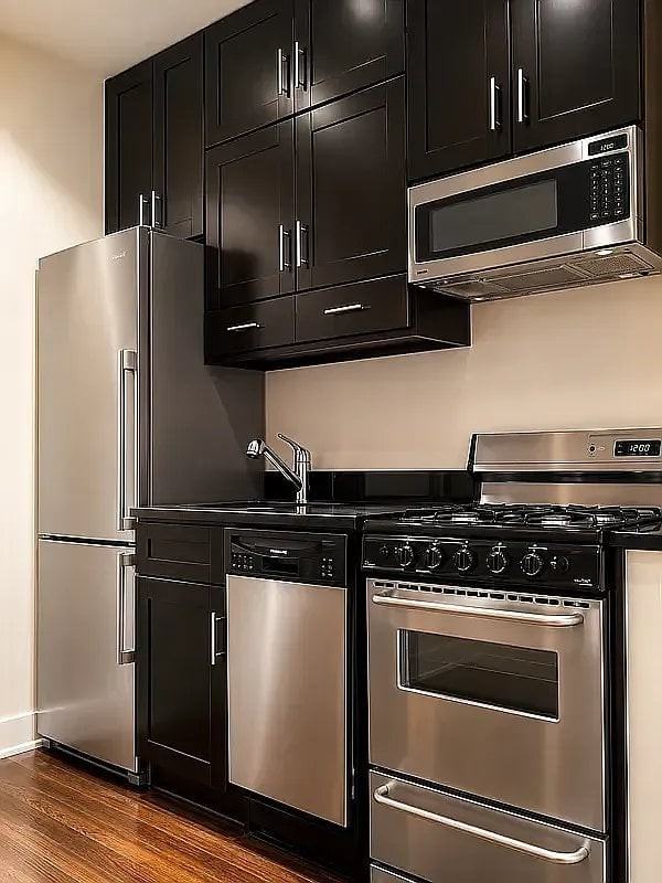 15 W 103rd St #5F - Photo 4 of 6