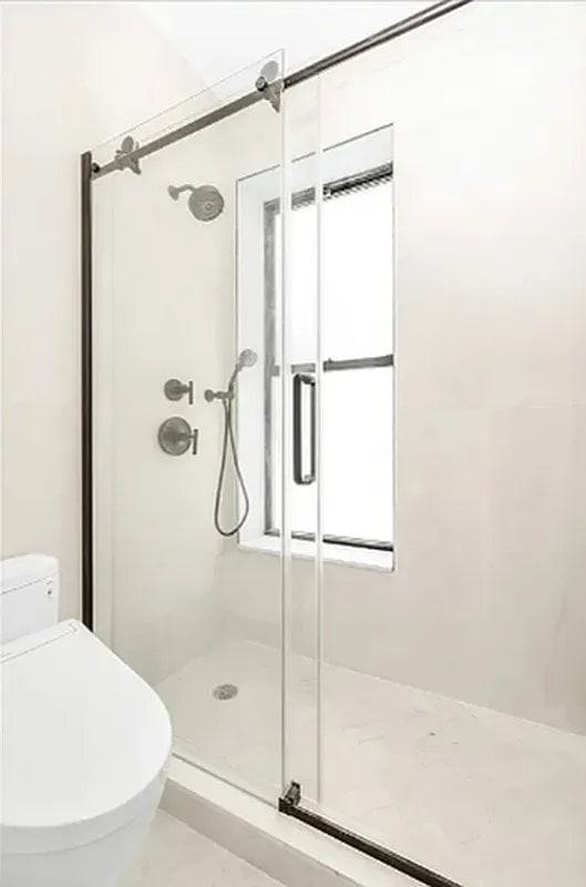 314 W 51st St #1B - Photo 7 of 7