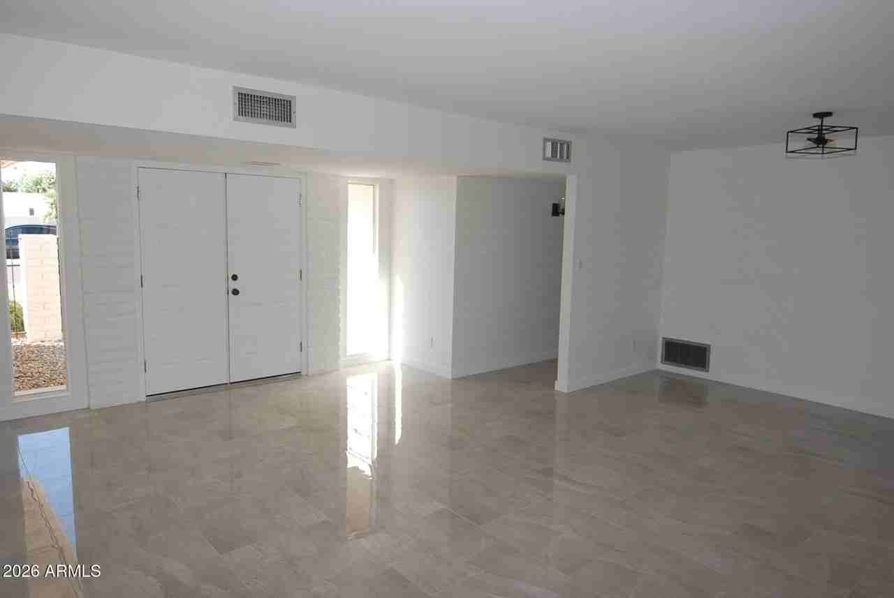 8619 E Via Del Palacio - Photo 3 of 27