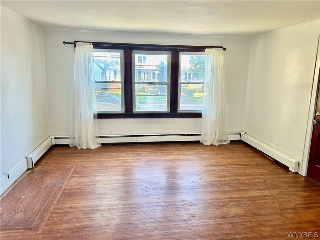 394 Westgate Rd - Photo 2 of 17