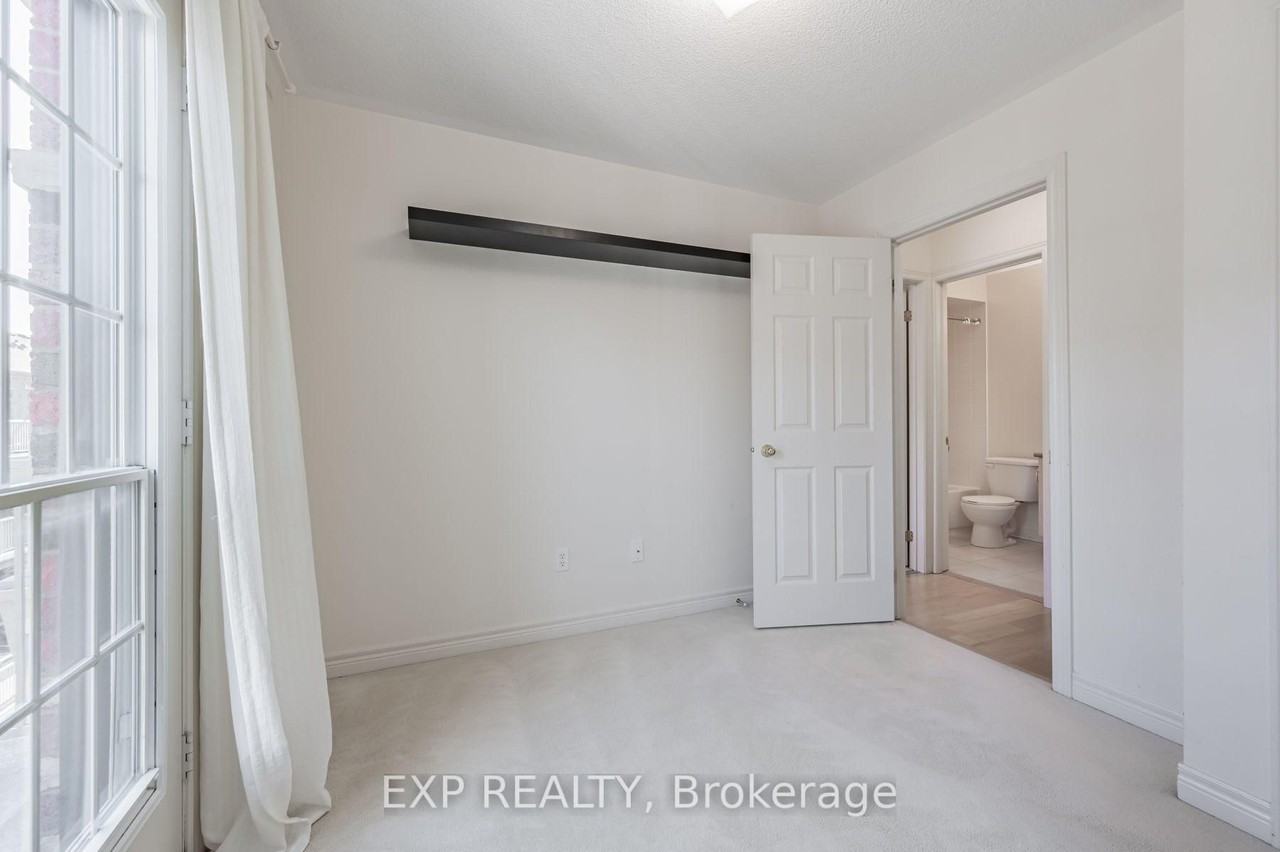 35 Carnahan Terrace - Photo 3 of 21