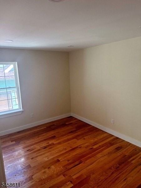 271 Schley St #2 - Photo 3 of 20
