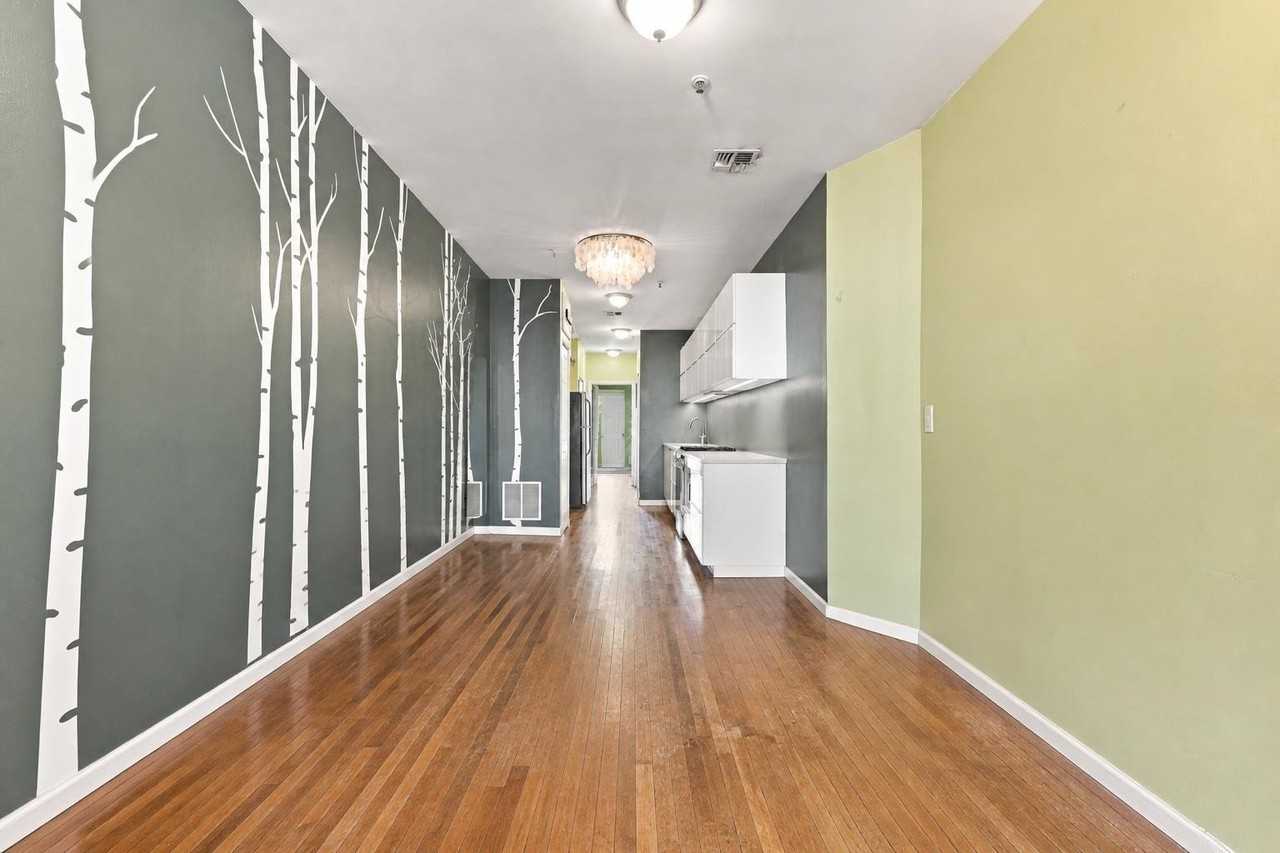 420 Monroe St #1L - Photo 7 of 18