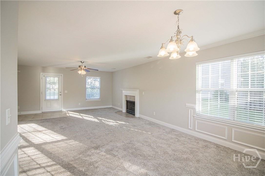 37 Wesleyan Dr - Photo 6 of 27