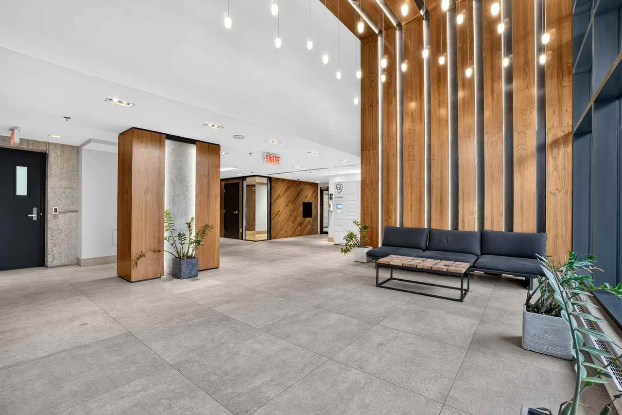 1340 Rue Olier #704 - Photo 3 of 27