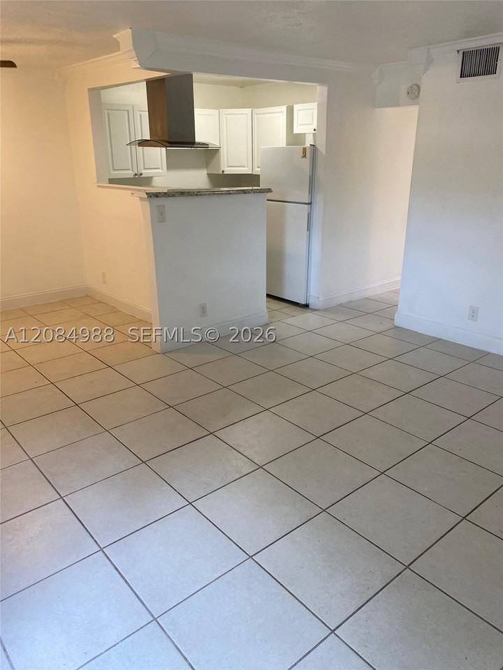 3016 Coral Ridge Dr #113B - Photo 2 of 14
