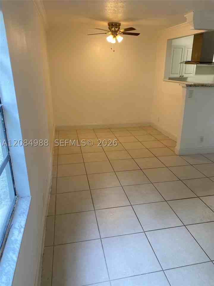 3016 Coral Ridge Dr #113B - Photo 4 of 14