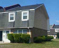 featured image of 68 Briar Mills Dr