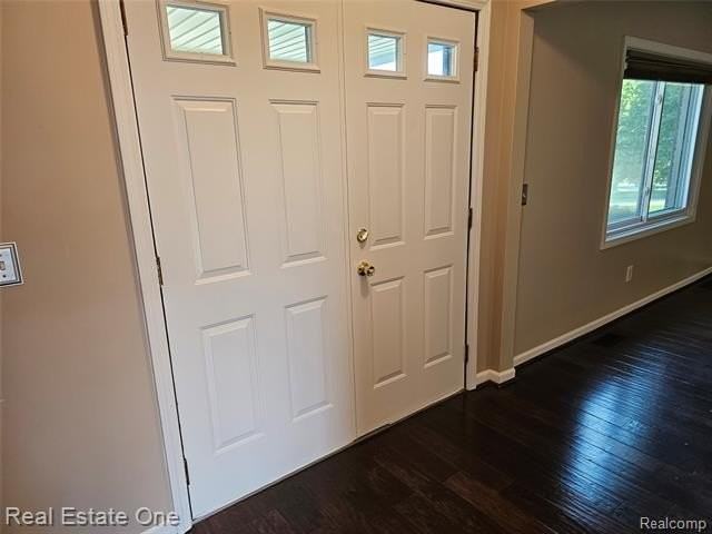 2070 Winchester Rd - Photo 7 of 26