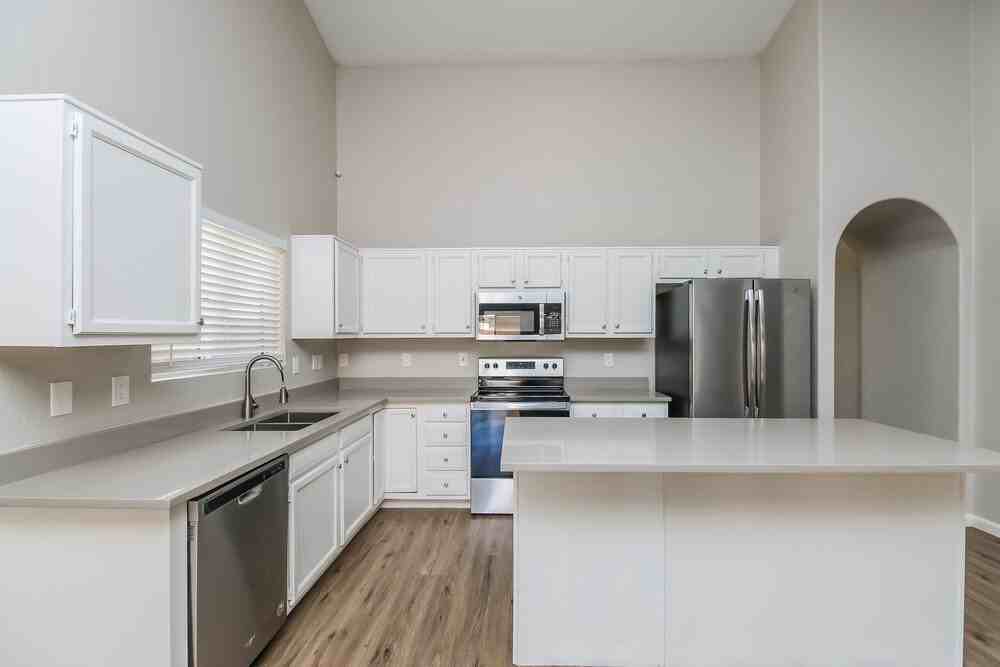 1730 W San Remo St - Photo 5 of 16