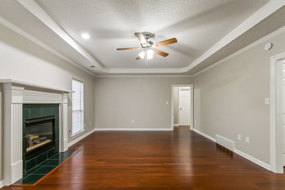 6669 Sandbourne W - Photo 3 of 16