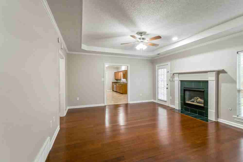6669 Sandbourne W - Photo 4 of 16