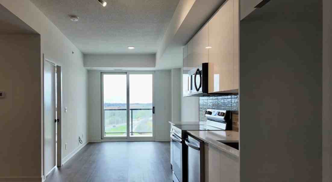 33 Erie Avenue - Photo 3 of 8