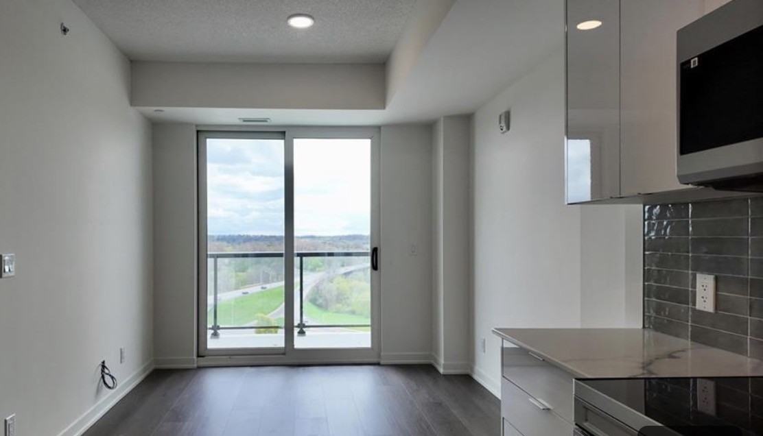 33 Erie Avenue - Photo 5 of 8