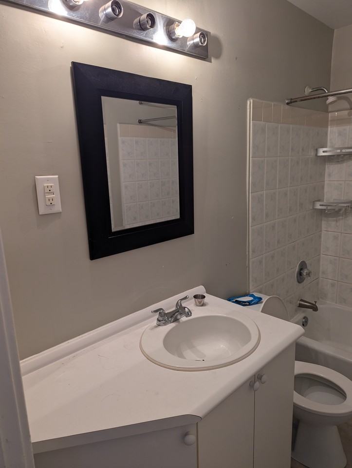 Parkdale Ave & Scott St #3 - Photo 2 of 19