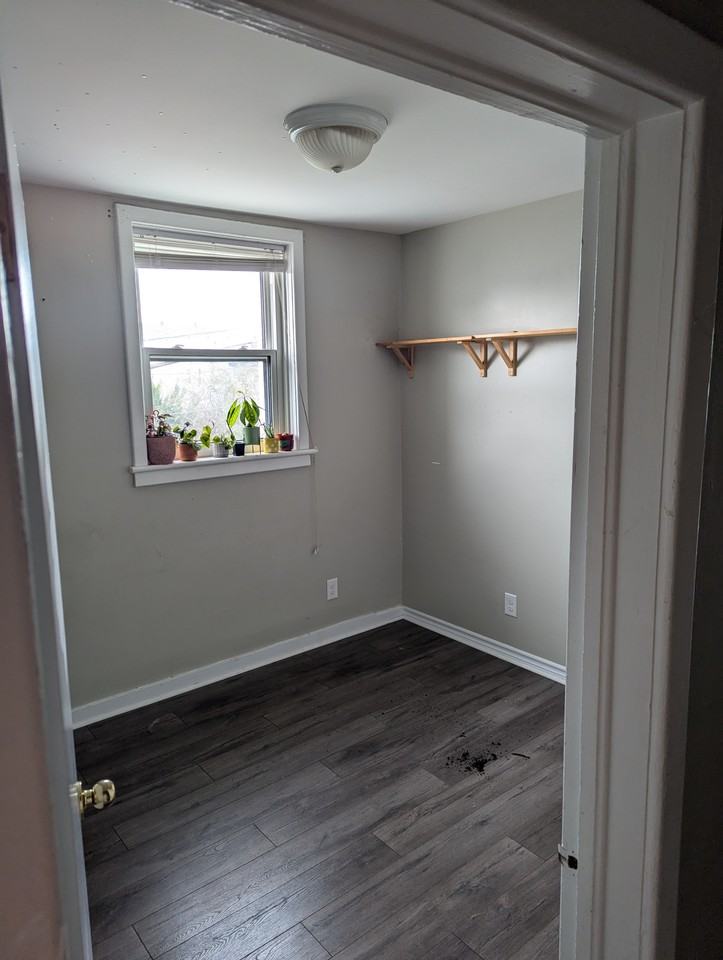 Parkdale Ave & Scott St #3 - Photo 4 of 19