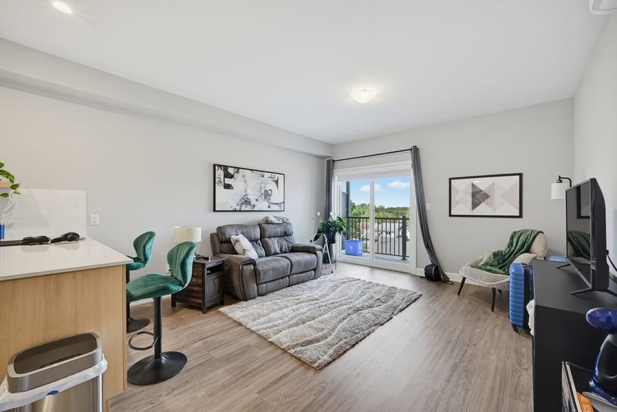 2380 Cléroux Cres - Photo 5 of 14