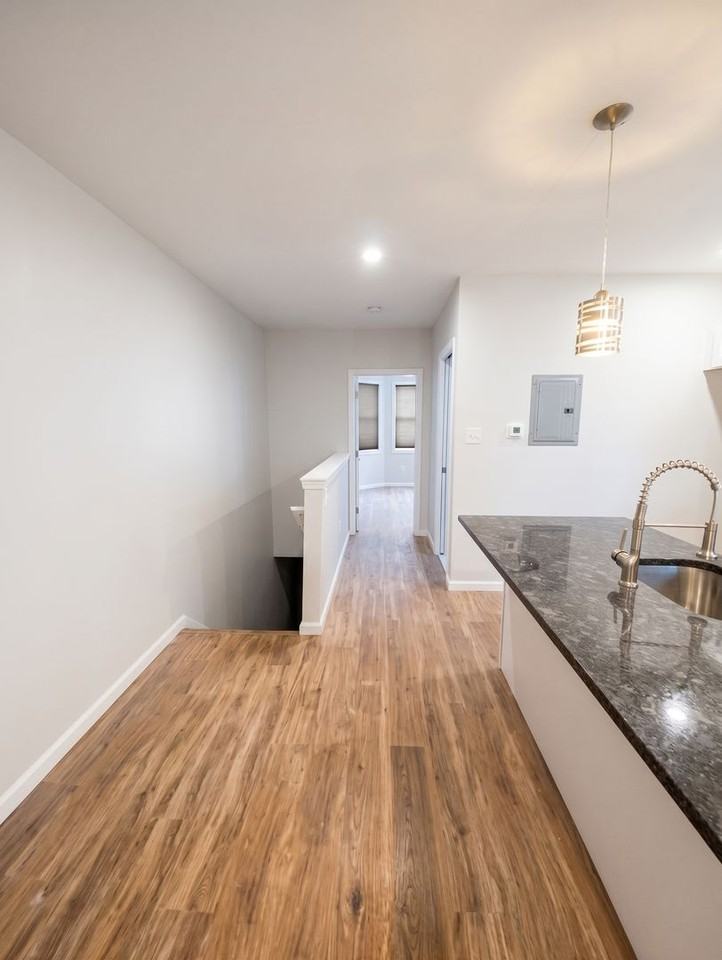 4327 Reno St - Photo 2 of 6