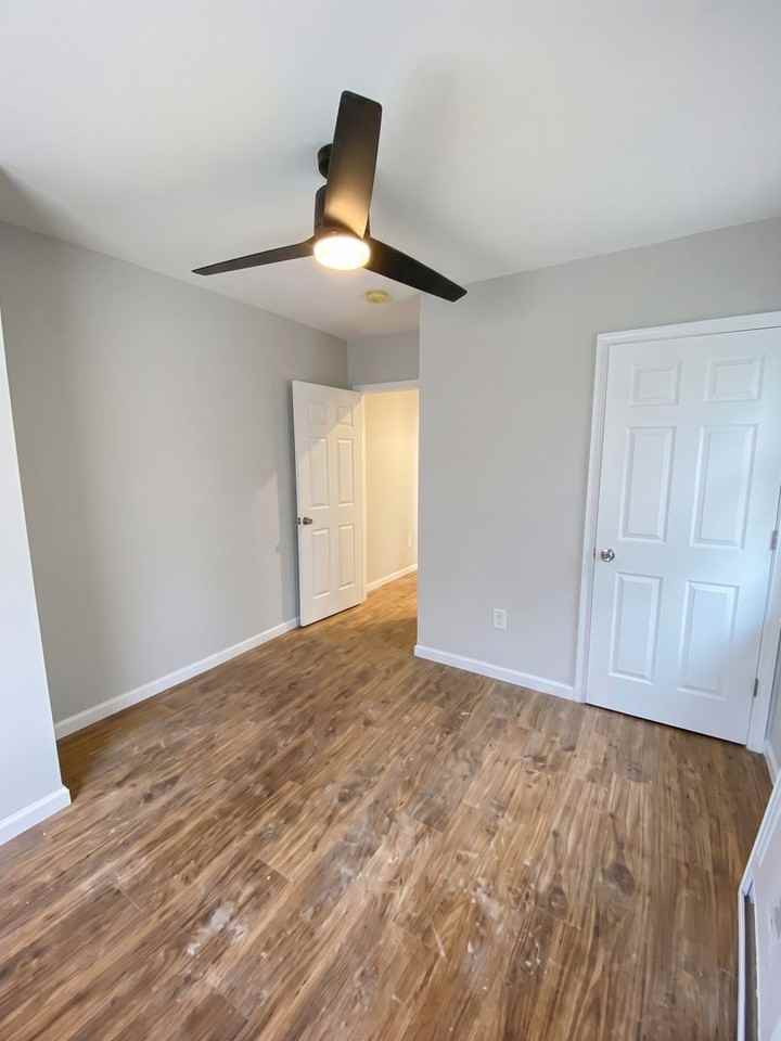 4327 Reno St - Photo 5 of 6