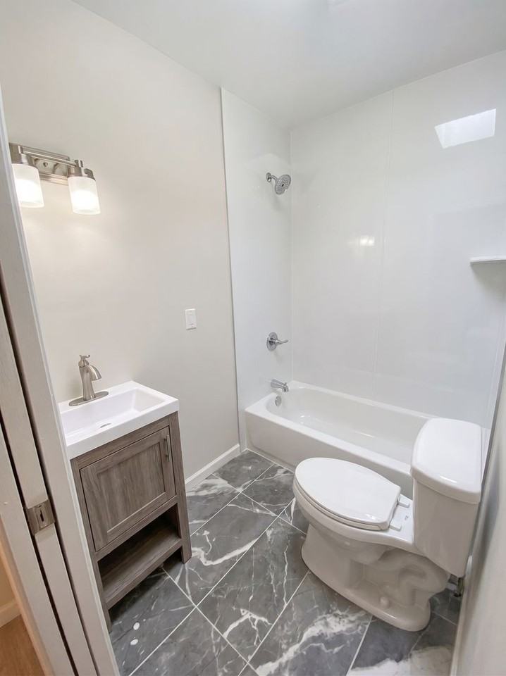 4327 Reno St - Photo 6 of 6