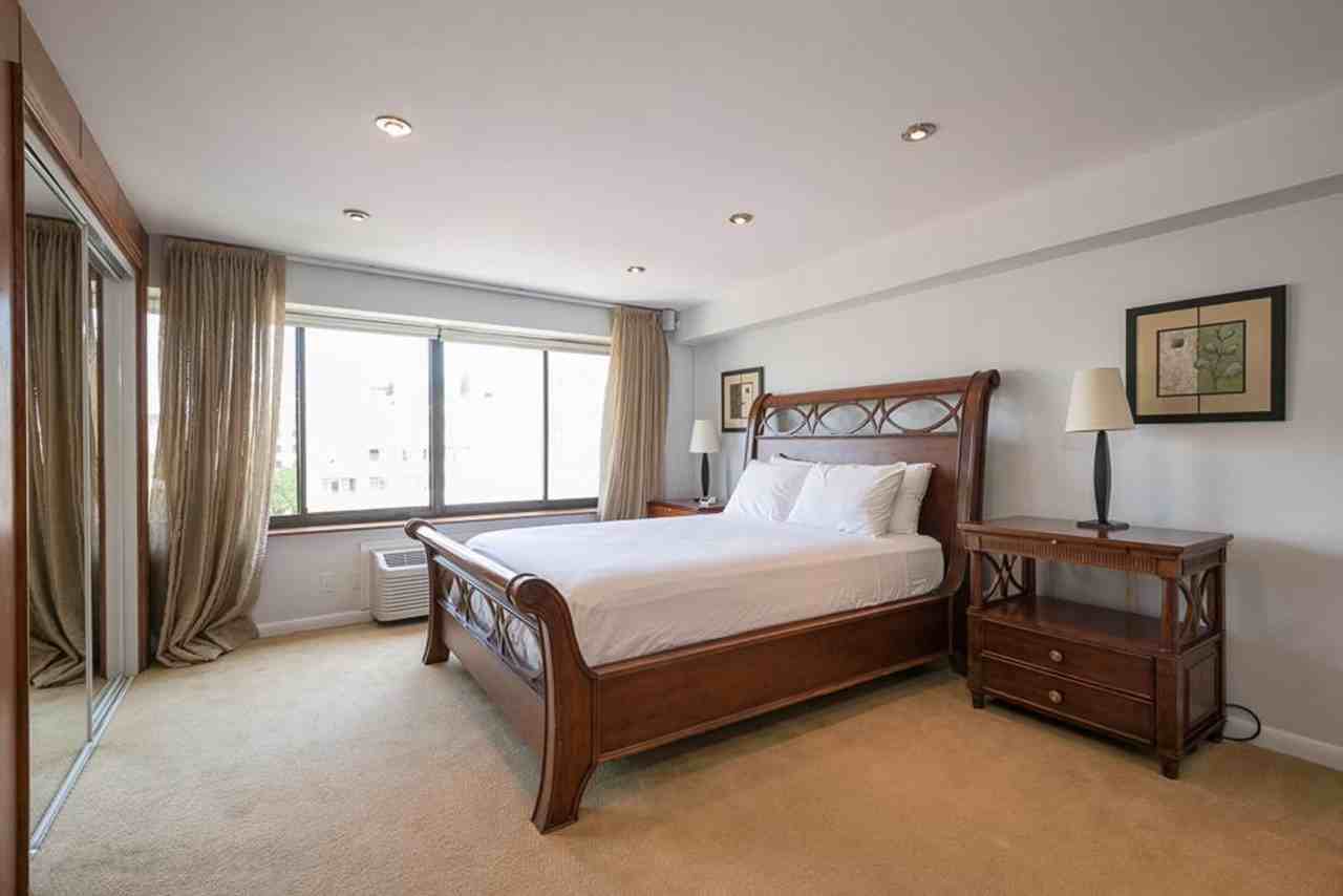 2405 I St Nw #1587673P - Photo 4 of 21