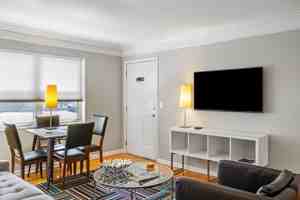 featured image of 23 Standish Ave Nw