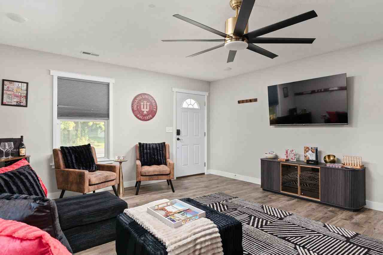 1508 W 11th St #1626376P - Photo 5 of 49