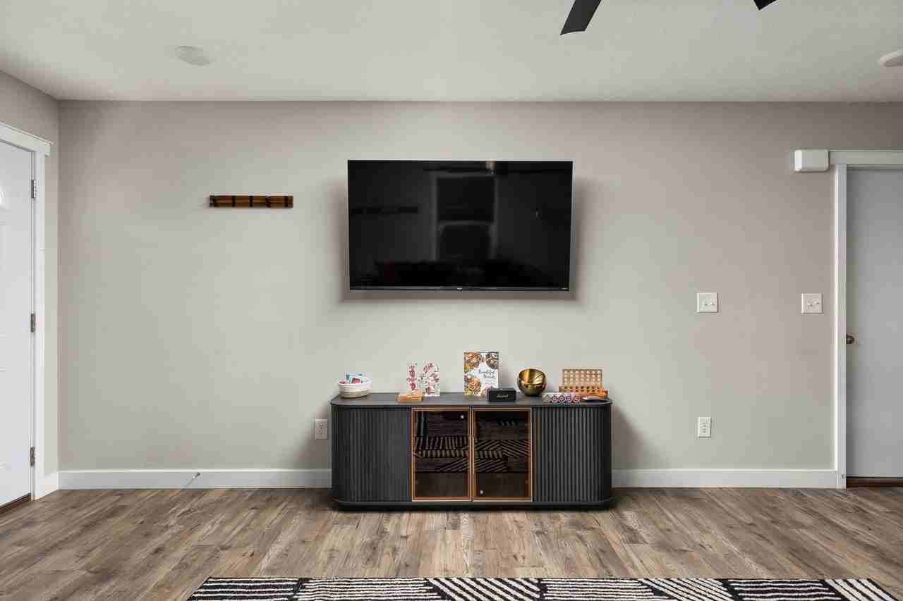 1508 W 11th St #1626376P - Photo 6 of 49